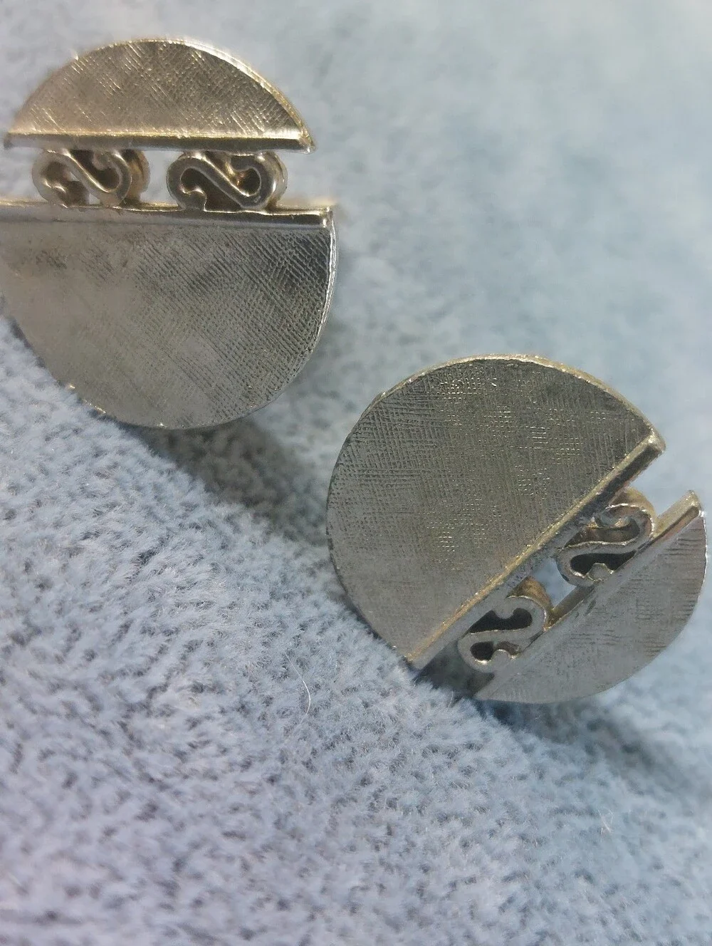 Lot of 2 Vintage Mid-Century Silver Tone Geometric Cufflinks Square Round Estate